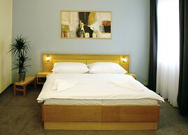 Hotel Trend