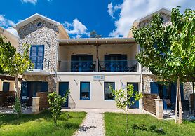 Ilianthos Apartments & Studios