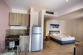Ilianthos Apartments & Studios