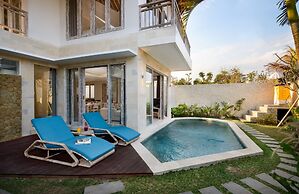 Adinda Balangan Beach Villa