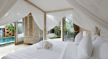 Adinda Balangan Beach Villa