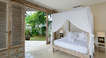 Adinda Balangan Beach Villa