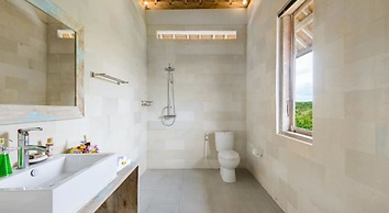 Adinda Balangan Beach Villa