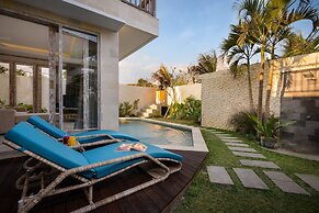 Adinda Balangan Beach Villa