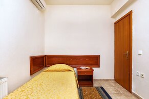 Akritas Ef Zin Villas & Suites