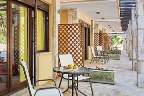 Akritas Ef Zin Villas & Suites