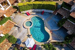 Akritas Ef Zin Villas & Suites