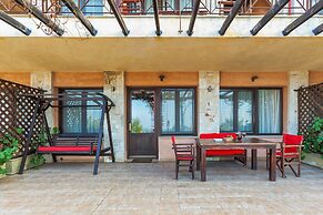 Akritas Ef Zin Villas & Suites