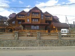 Charda Hotel