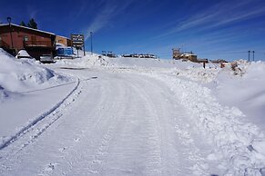 El Colorado Bungalows