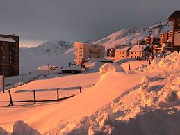 El Colorado Bungalows