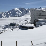 El Colorado Bungalows