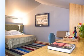 The Editory House Ribeira Porto Hotel