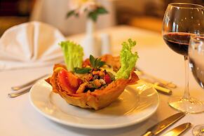 Latanya Palm & Spa Airport Antalya