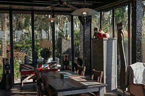 Most Exotic Beachfront Villa Keong