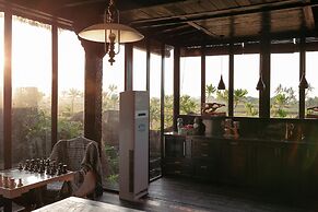 Most Exotic Beachfront Villa Keong