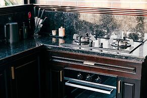 Most Exotic Beachfront Villa Keong