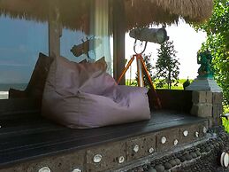Most Exotic Beachfront Villa Keong