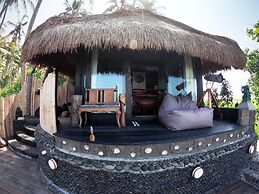 Most Exotic Beachfront Villa Keong