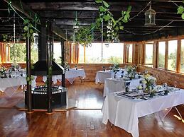 Sycamore Avenue Treehouses