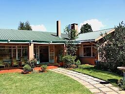 Sycamore Avenue Treehouses