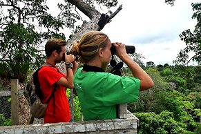 ExplorNapo Lodge