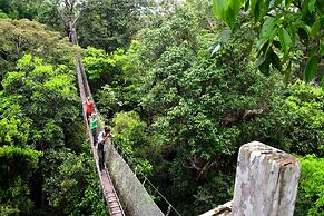 ExplorNapo Lodge