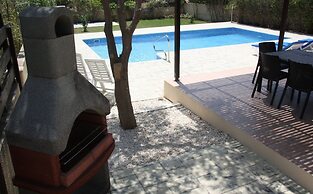 Vineland Holiday Villas