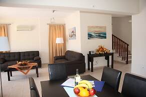 Vineland Holiday Villas