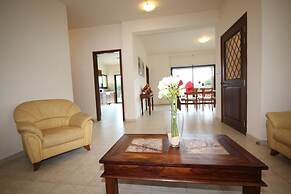 Vineland Perigiali Villa