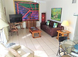 Manhattan Tower Apartment Hotel