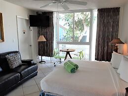 Manhattan Tower Apartment Hotel