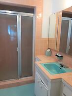 Manhattan Tower Apartment Hotel