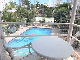 Manhattan Tower Apartment Hotel