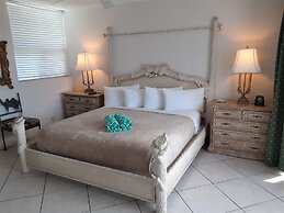 Manhattan Tower Apartment Hotel