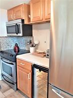 Manhattan Tower Apartment Hotel