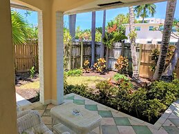 Manhattan Tower Apartment Hotel