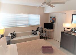 Manhattan Tower Apartment Hotel