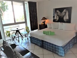 Manhattan Tower Apartment Hotel