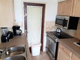 Manhattan Tower Apartment Hotel