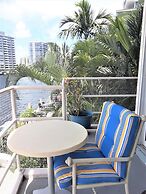 Manhattan Tower Apartment Hotel