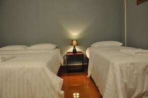 Pilgrim's Kitchen & Inn