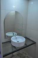 Pilgrim's Kitchen & Inn