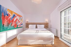 The White Villa At Sani