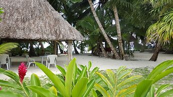 Anse Kerlan Beach Chalets