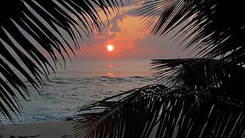 Anse Kerlan Beach Chalets