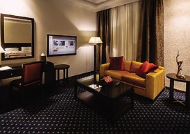 Seven Roses Hotel