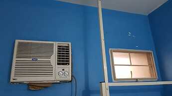 Crossroads Hostel Manila
