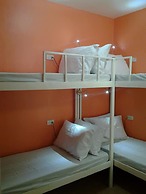 Crossroads Hostel Manila