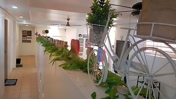 Crossroads Hostel Manila